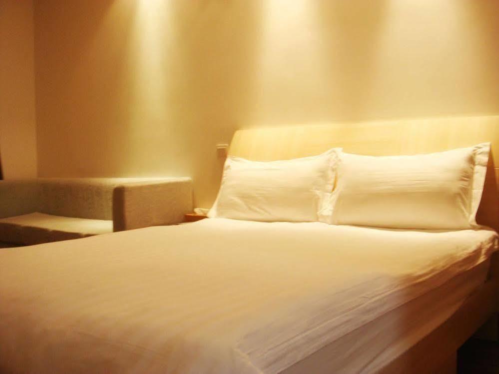 ננג'ינג Xuan Yi Hotel Apartment מראה חיצוני תמונה
